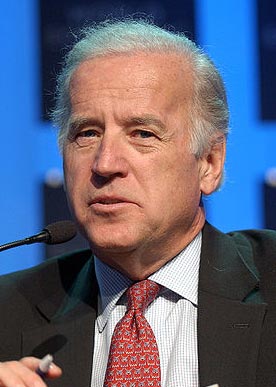 Bestand:Joe Biden - World Economic Forum Annual Meeting Davos 2005 Portrait.jpg