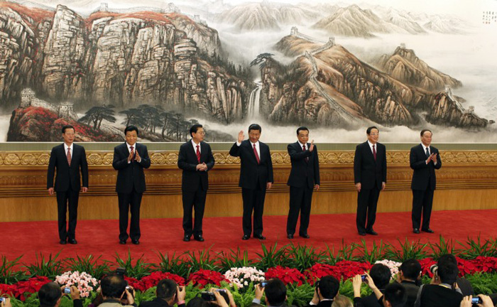 China's new Politburo Standing Committee members (from L to R) Zhang Gaoli, Liu Yunshan, Zhang Dejiang, Xi Jinping, Li Keqiang, Yu Zhengsheng and Wang Qishan, line up as they meet with the press at the Great Hall of the People in Beijing, November 15, 2012. China's ruling Communist Party unveiled its new leadership line-up on Thursday to steer the world's second-largest economy for the next five years, with Vice President Xi Jinping taking over from outgoing President Hu Jintao as party chief. REUTERS/Carlos Barria (CHINA - Tags: POLITICS TPX IMAGES OF THE DAY) - RTR3AF6Q